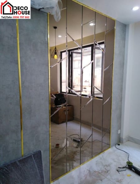 Gương ghép màu trà Hoàng Mai