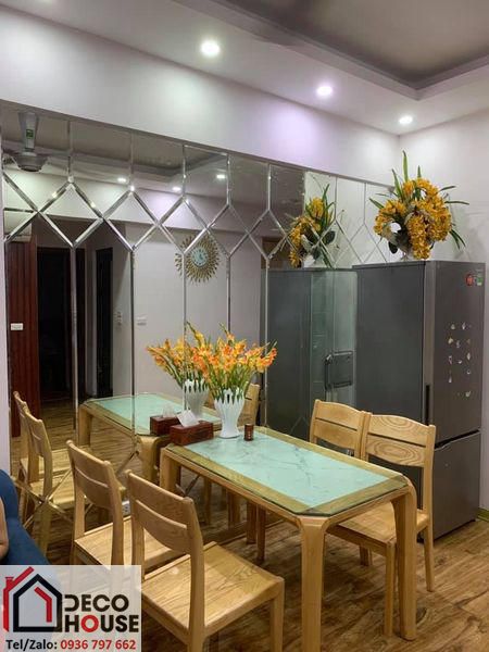 Thi công gương ghép dán tường tại Láng Thượng, Đống Đa