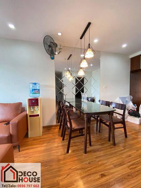 Gương trang trí nội thất tại Hoàng Mai