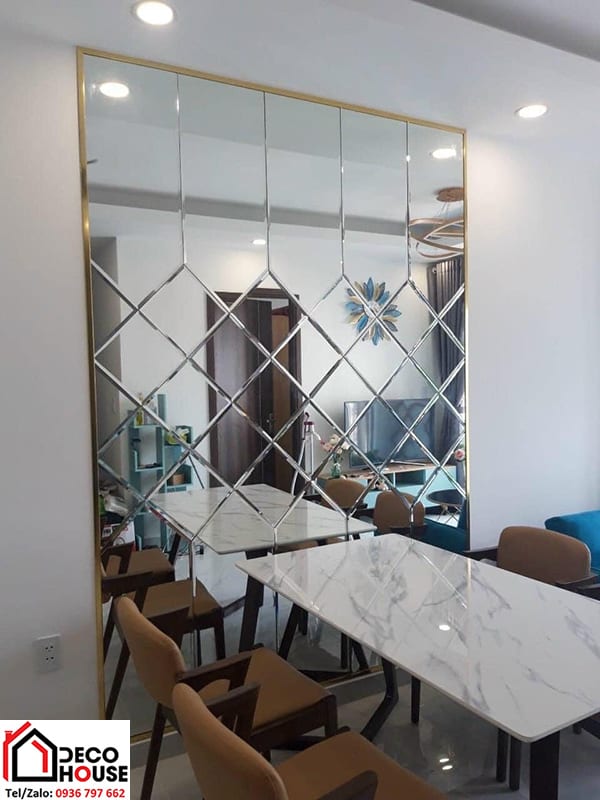 Gương trang trí phòng ăn tại Tây Hồ